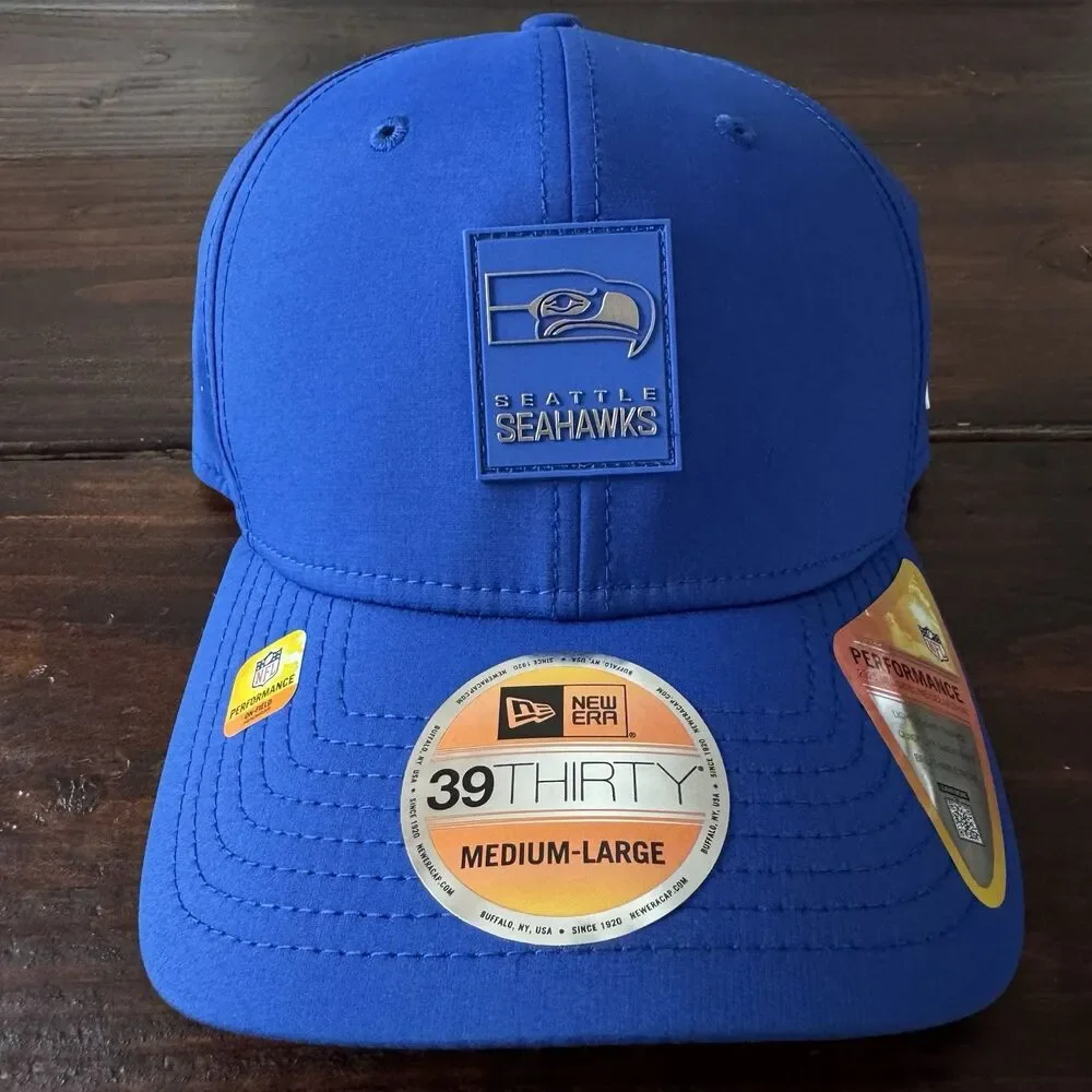 Seattle Seahawks New Era Retro Sideline Performance 39THIRTY Fitted Hat